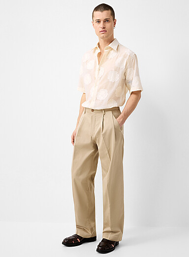 Le chino plis plats <b>Coupe ample</b>