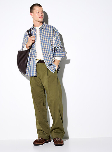 NN. 07 Green Boreal green chinos <b>Relaxed fit</b> for men