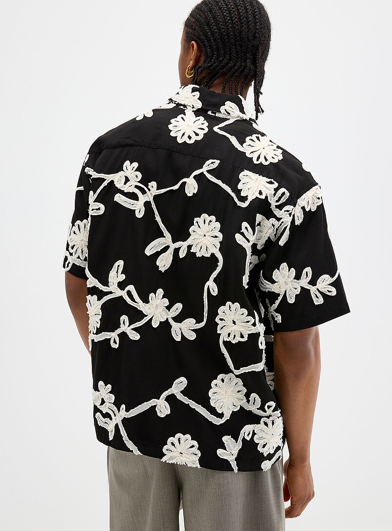 Contrasting floral ribbon shirt product image 2