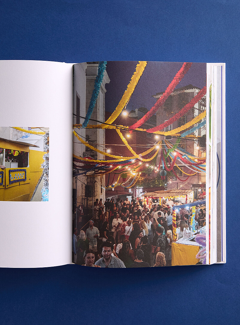 Hachette Pratique: Le livre de recettes <i> La cuisine du Portugal : avec amour</i> &Eacute;cru &agrave; motifs