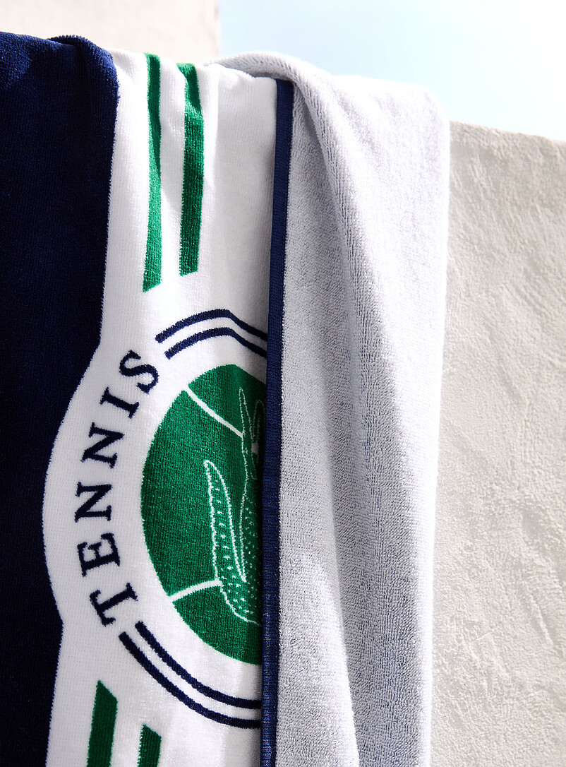 Lacoste: La serviette de plage Single Badge 91 x 183 cm Marine
