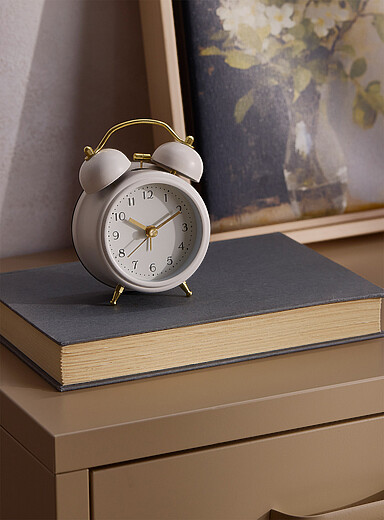 L'horloge de table &agrave; deux cloches