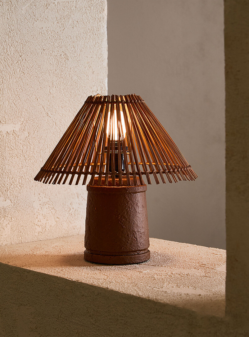 Slatted bamboo shade table lamp product image (primary)