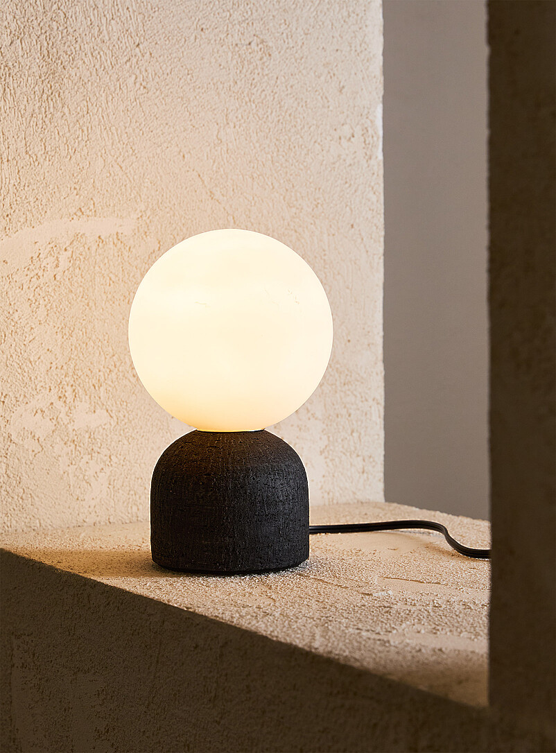 Terracotta table lamp and spherical lampshade product image (primary)