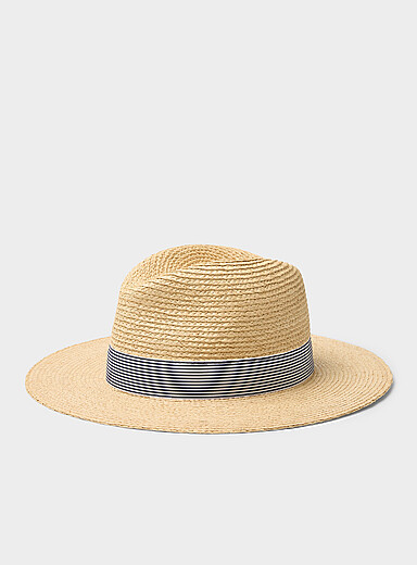 Le fedora en raphia &agrave; ruban ray&eacute; <b>Collection exclusive d'Italie</b>