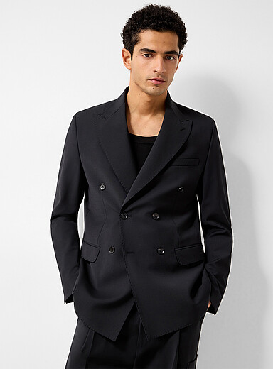 Le veston double boutonnage noir