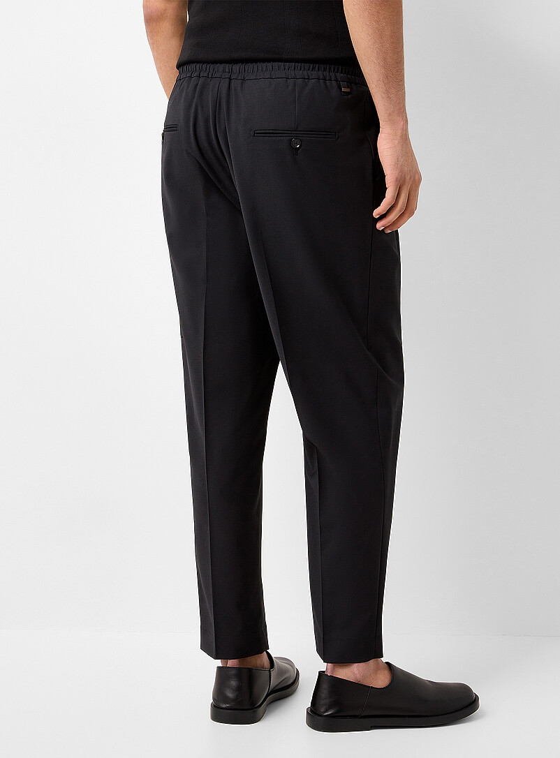 Comfort-waist pleated pant product image 3