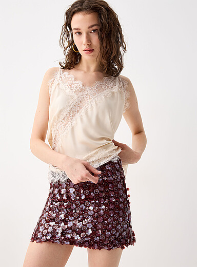 Twik: La minijupe paillettes fleurs Bourgogne pour femme
