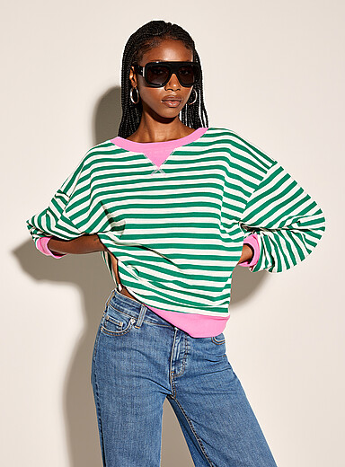 Ic&ocirc;ne Patterned Green Contrasting trim striped T-shirt for women