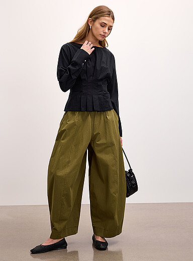 Loose elastic-waist barrel pant