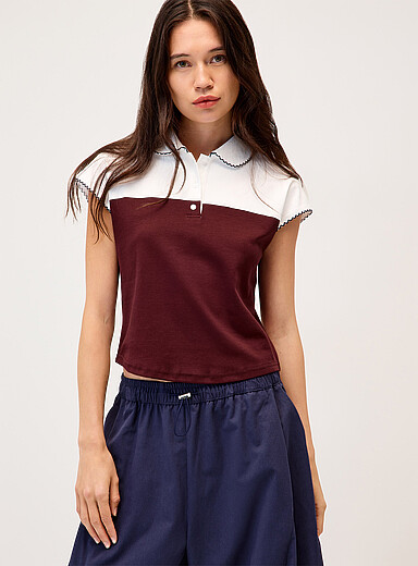Two-tone scallop-trim polo shirt