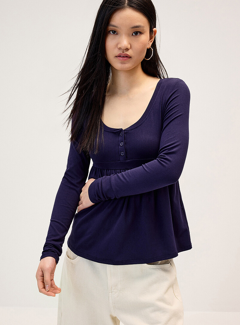 Twik: Le t-shirt encolure d&eacute;gag&eacute;e boucle dos Blanc pour femme