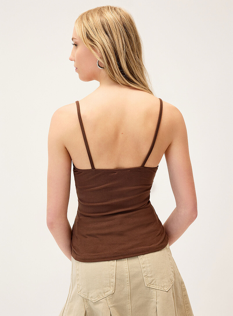Twik: La camisole ajust&eacute;e fleurs billes Brun pour femme