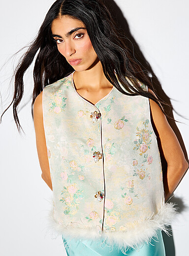 Ic&ocirc;ne: Le gilet jacquard plumes et boutons bijoux Blanc &agrave; motifs pour femme