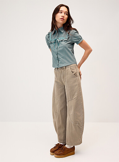 Lace ribbon puff-sleeve shirt