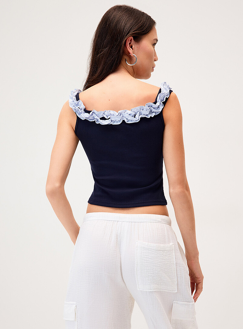 Twik: Le t-shirt &eacute;paules nues bordure vichy Bleu marine - Bleu nuit pour femme