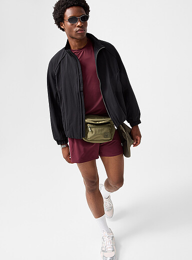 Piped crisp fabric windbreaker