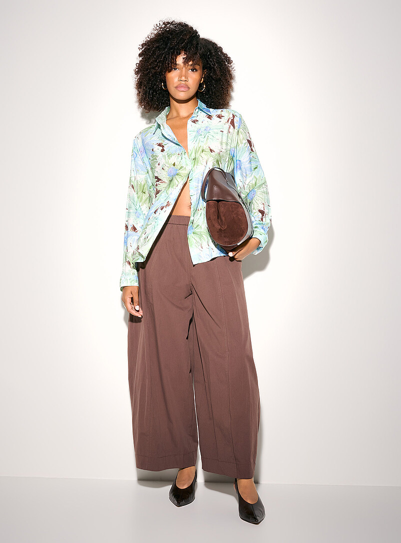 Blue flowers sheer shirt | Icône | | Simons
