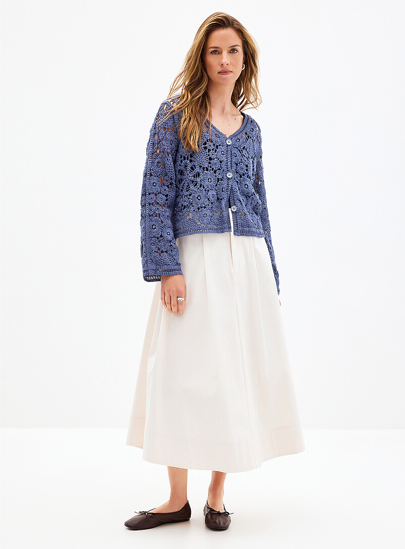 Contemporaine: Le cardigan crochet motif fleurs Taupe pour femme