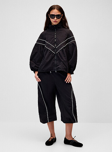 Contrasting lines puffy jacket