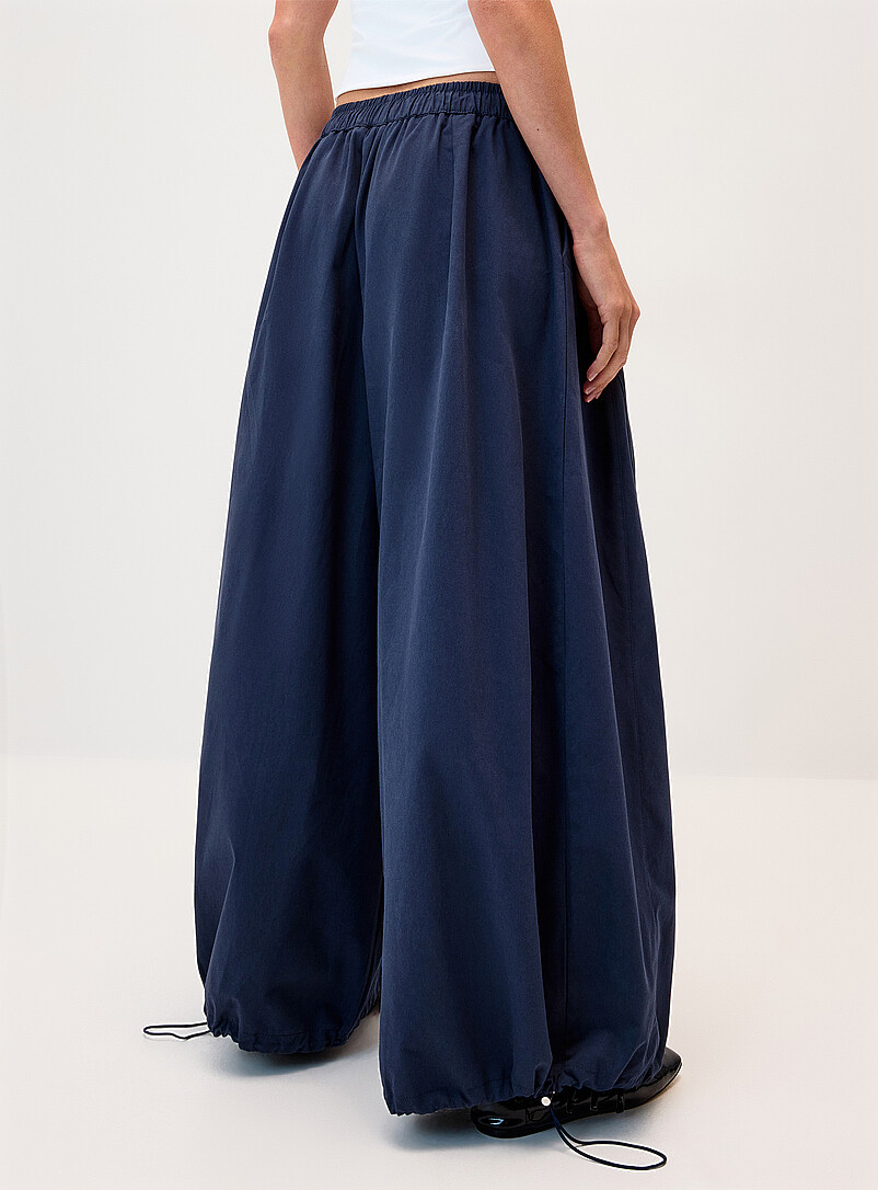 Twik: Le pantalon ballon twill taille barillet Blanc cass&eacute; pour femme