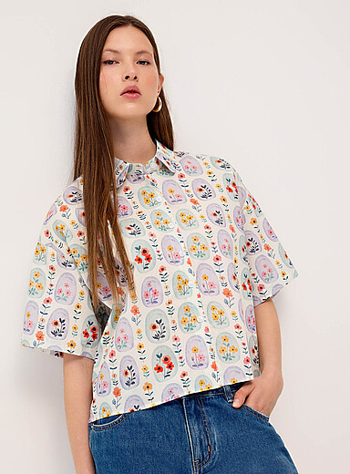 Pop print cropped shirt