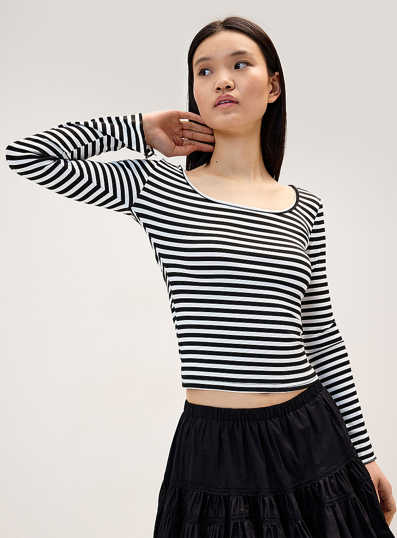 Open-back striped T-shirt product image 2