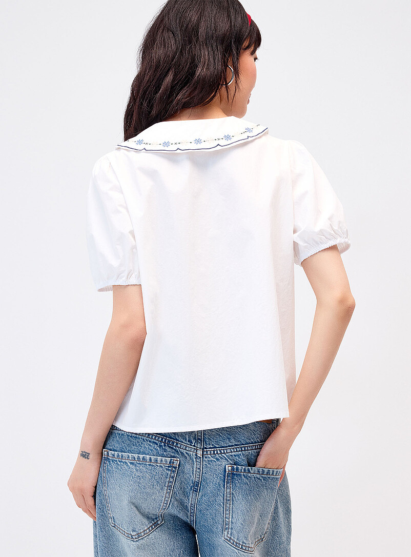 Snowflake embroidery Peter Pan collar blouse product image 3