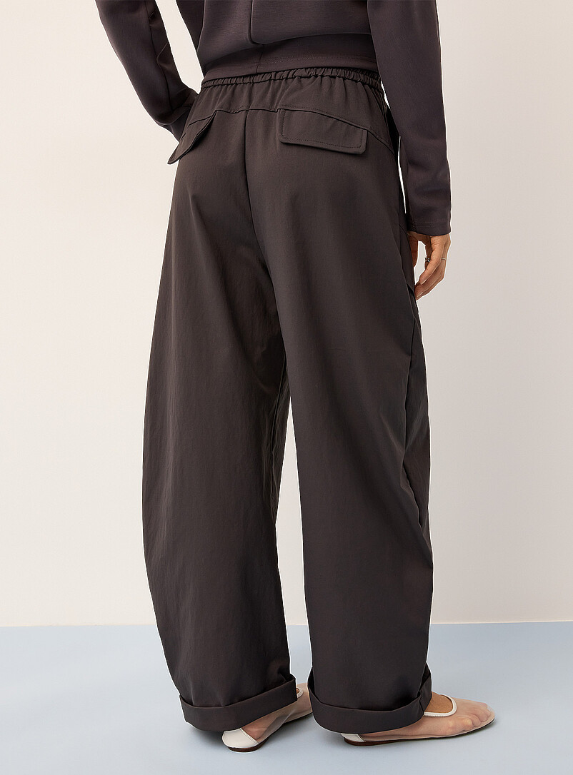 Topstitched-detail stretch canvas barrel pant product image 3