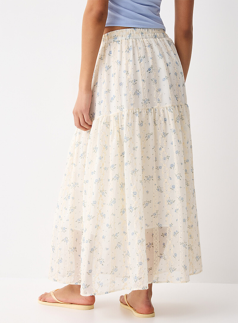 Flowers and embroidery maxi skirt product image 3