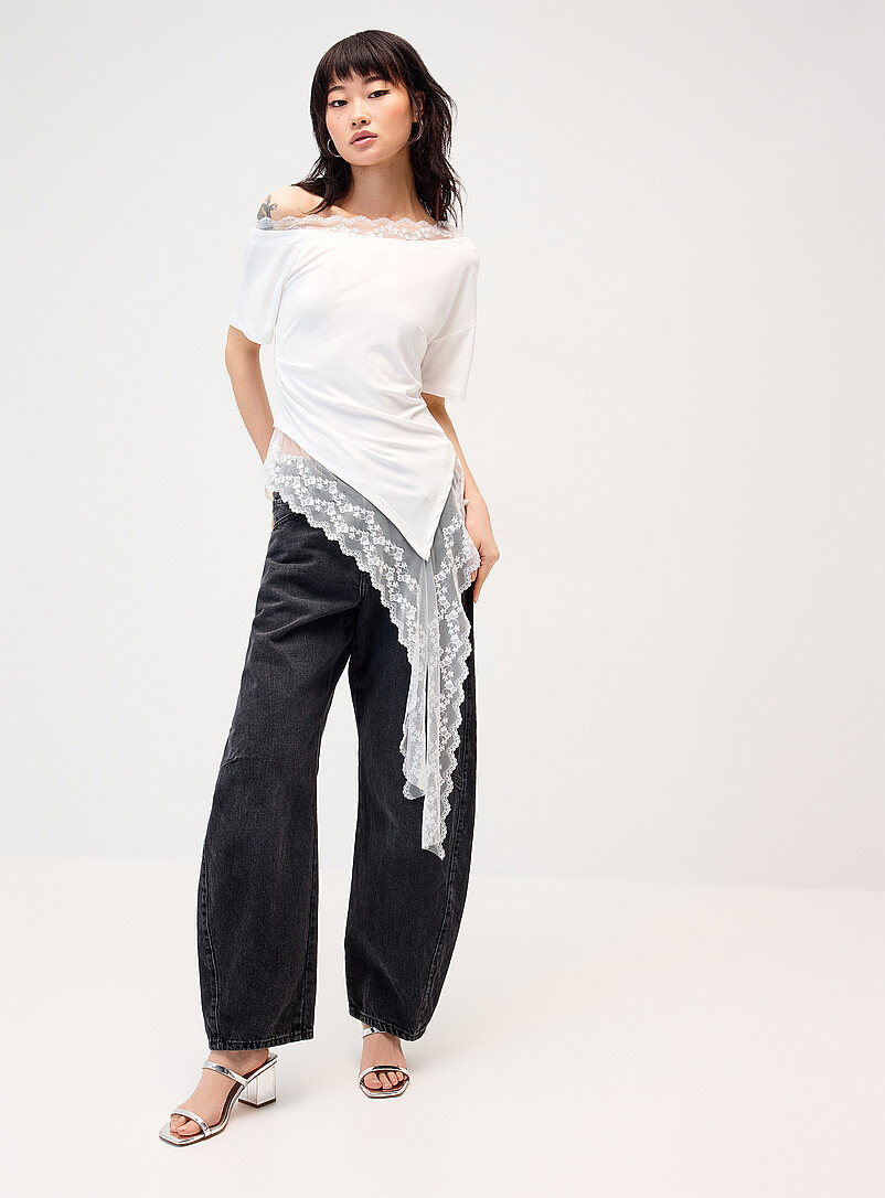 Scalloped Asymmetrical Lace T-Shirt