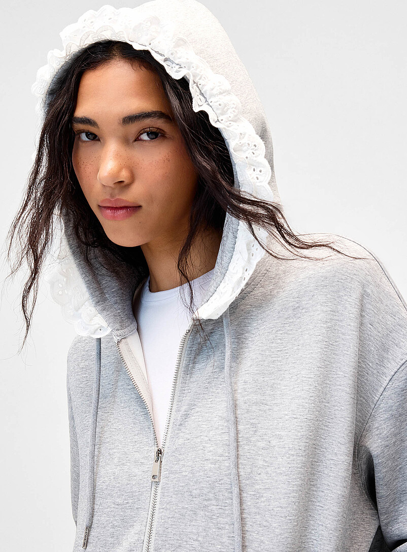 Contrasting ruffles loose hoodie product image 2