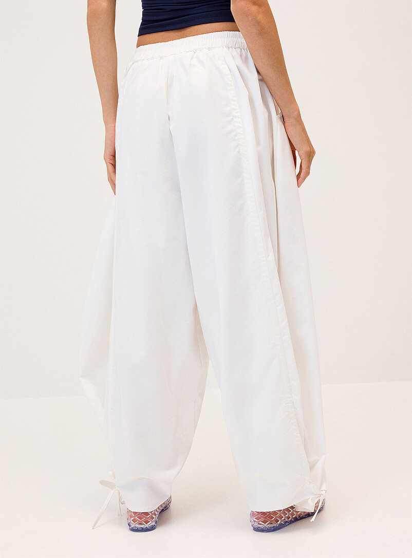 Oversized twill barrel-leg pant product image 3