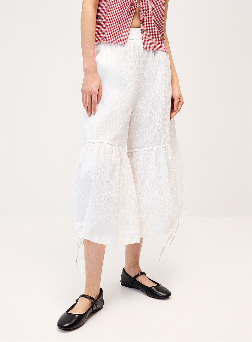 3/4 bloomer pant product image 2