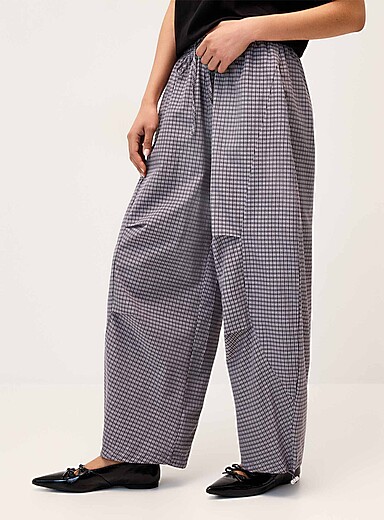 Checkered poplin barrel-leg pant product image 3