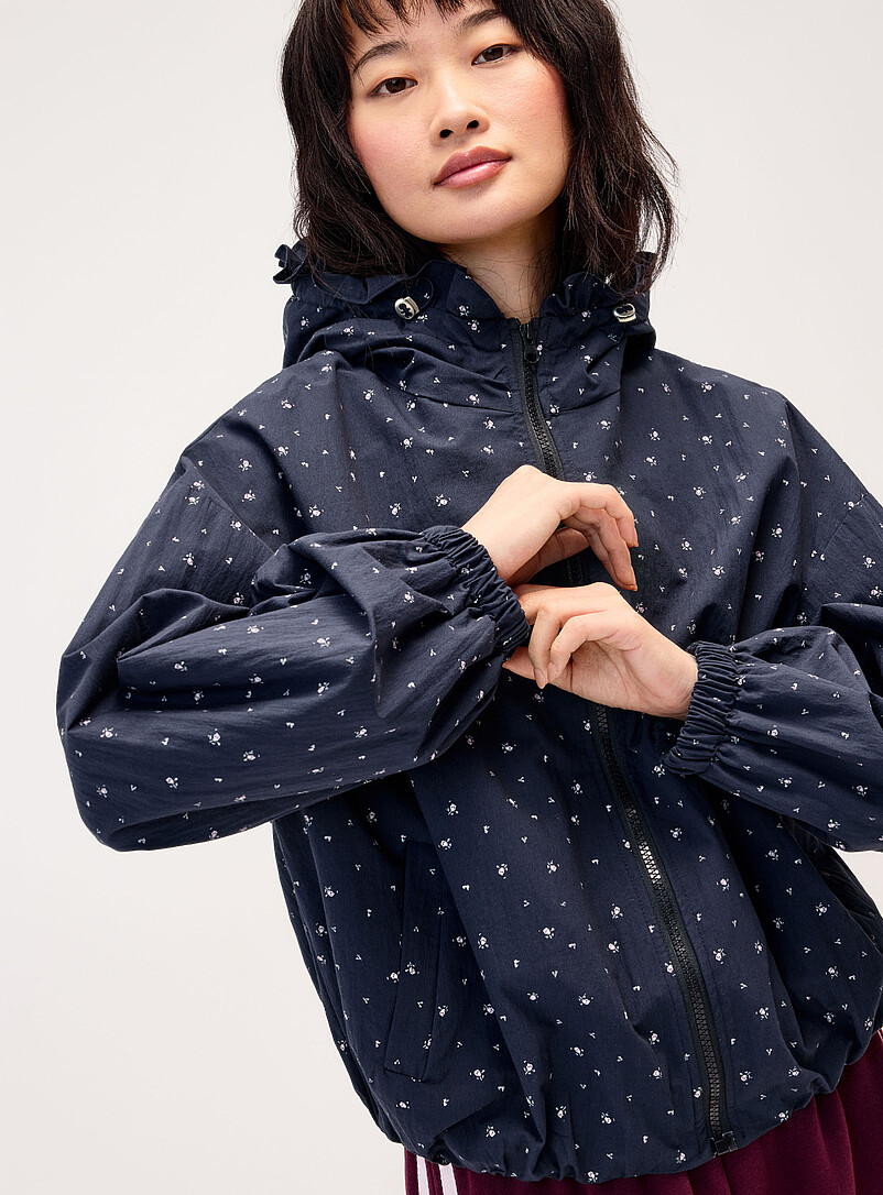 Small flowers hooded jacket product image 2