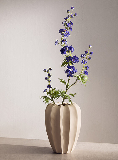 La branche imitation delphinium
