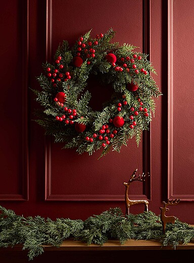 Red accent Christmas wreath 81.5 cm in diameter <b>Christmas Collection</b>