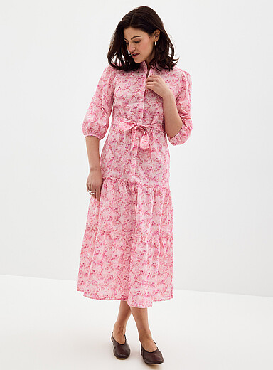 La robe seersucker &eacute;tag&eacute;e floraison rose