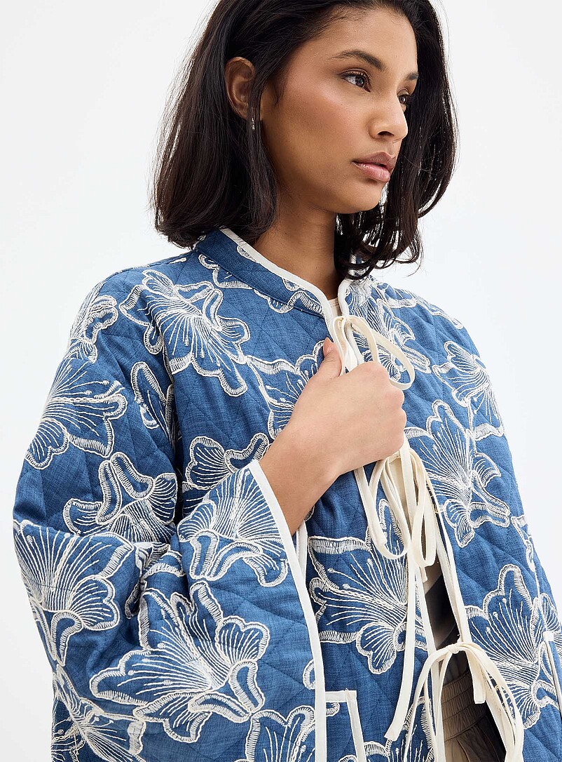 Floral embroidery quilted jacket product image 2