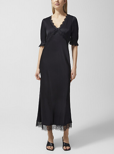 Annina satiny V-neck dress