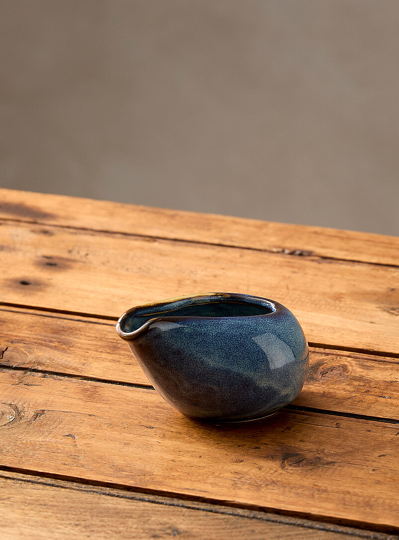Artistic blue gravy boat product image (primary)