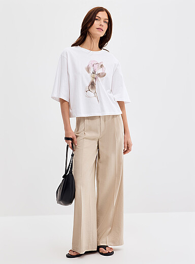 Pastel flowers loose boxy-fit T-shirt