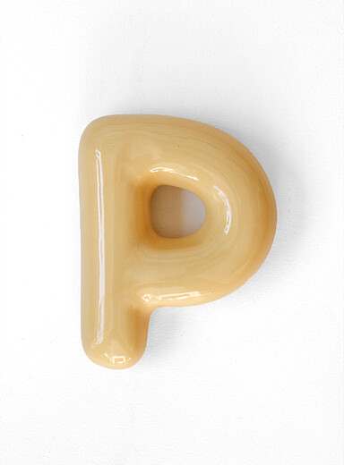 Semiporcelain letter P wall ornament