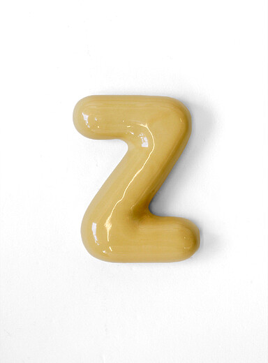 Semiporcelain letter Z wall ornament