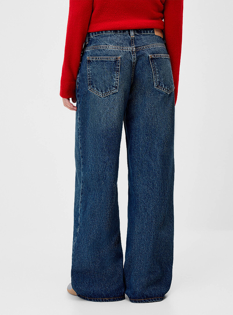 Low-rise wide-leg jean product image 3