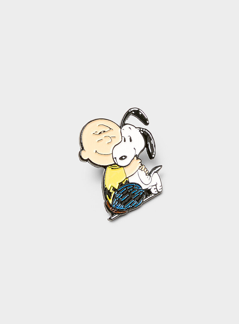 Peanuts pin product image (primary)