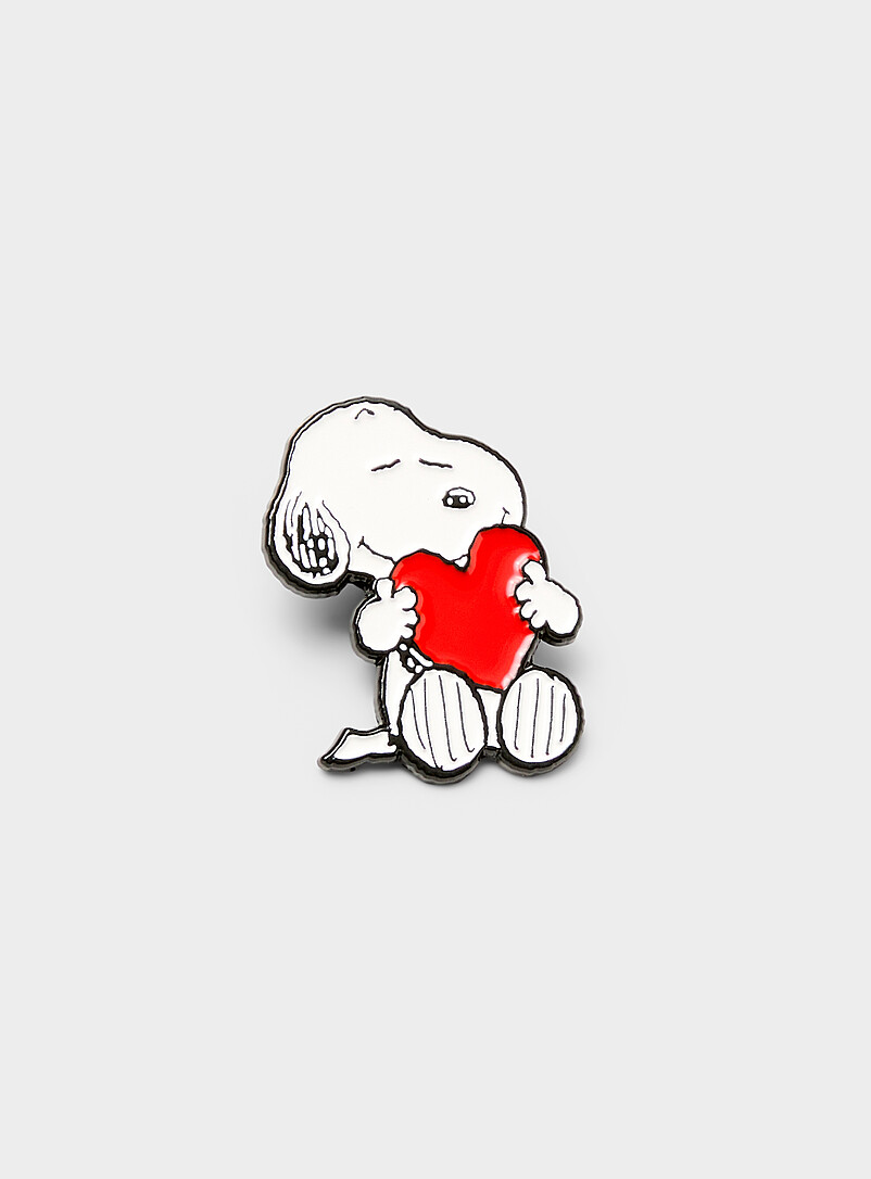 Peanuts Pin