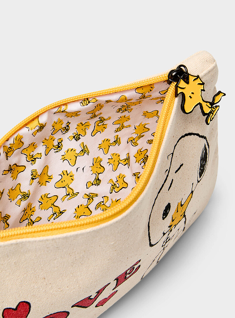 Snoopy and Woodstock zipped pouch product image 3