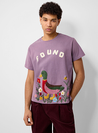 Le t-shirt colvert brod&eacute;